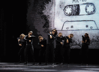 32. Fake Nostalgia (FS2022) 02.JPG